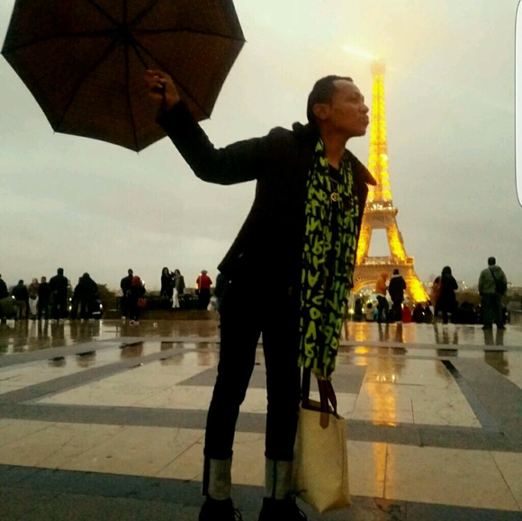 Meet your Posher, Ricardo - Picture 1 of 1